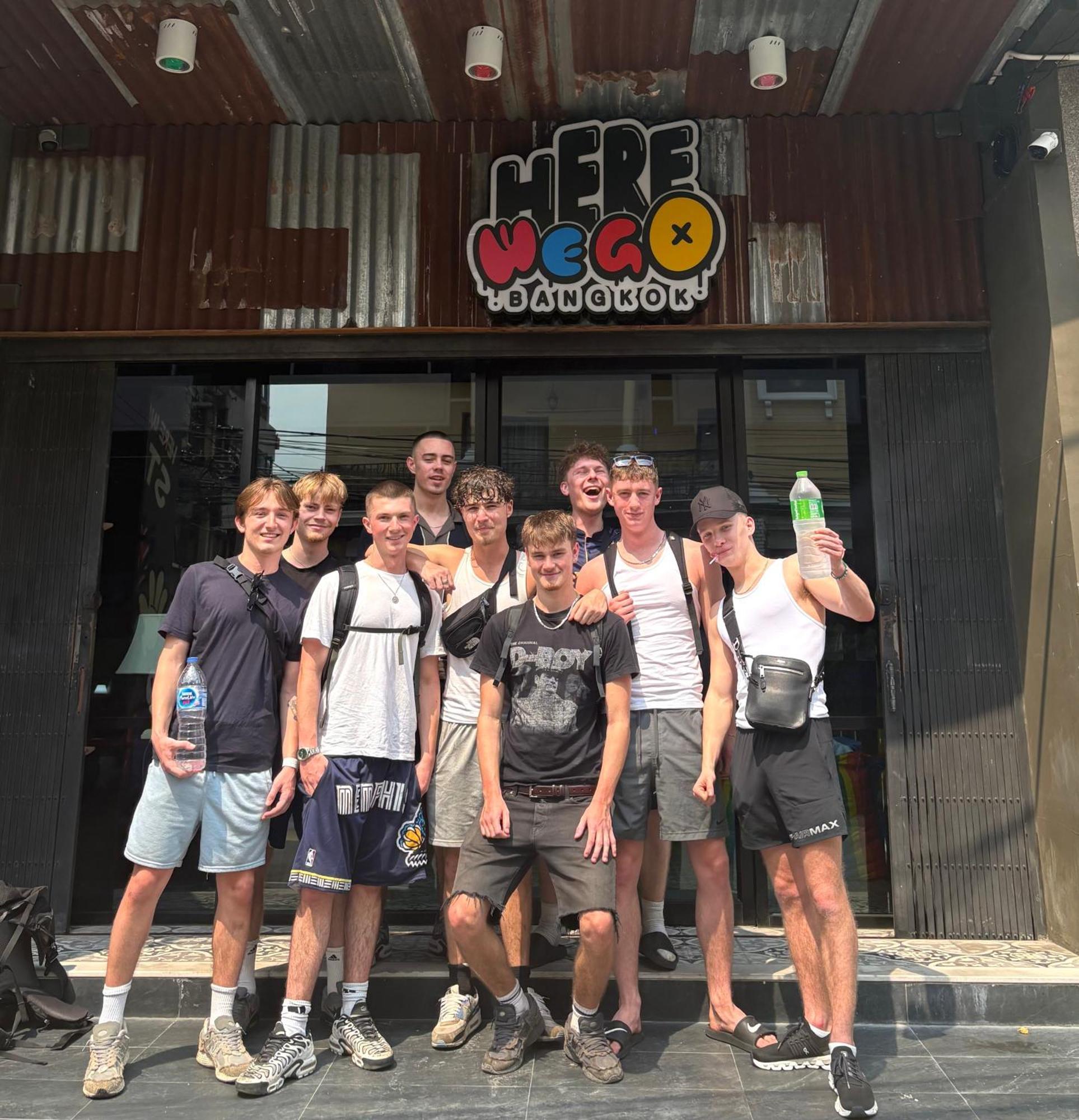 Here We Go Bangkok Exterior photo